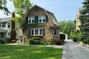 1351 Scott Ave, Winnetka, IL 60093 - Photo 1