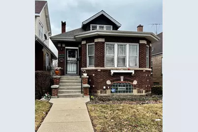10605 S Eggleston Avenue, Chicago, IL 60628 - Photo 1