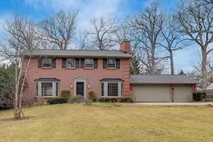 948 S Green Bay Rd, Lake Forest, IL 60045 - Photo 1