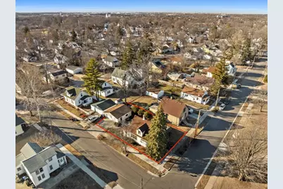 1211 S Lee Street, Bloomington, IL 61701 - Photo 1