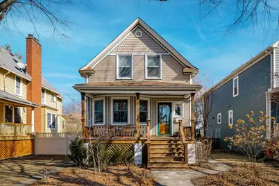 1032 Clinton Avenue, Oak Park, IL 60304 - Photo 1