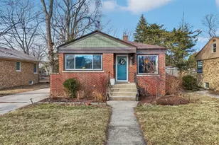 534 Hermitage Dr, Deerfield, IL 60015 - Photo 1