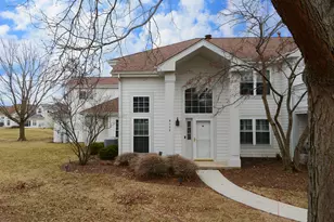 9532 Lenox Ln, Lakewood, IL 60014 - Photo 1