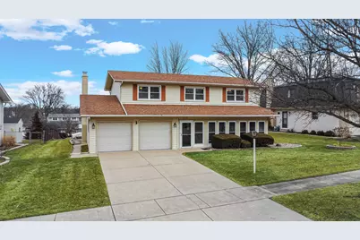 1750 Oxnard Drive, Downers Grove, IL 60516 - Photo 1