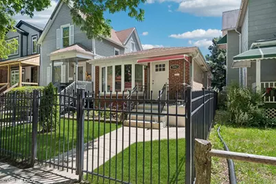 5061 N Kimberly Avenue, Chicago, IL 60630 - Photo 1