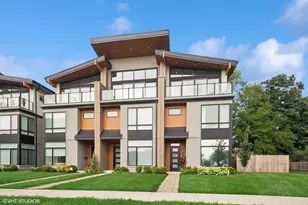 274 N Addison Ave, Elmhurst, IL 60126 - Photo 1