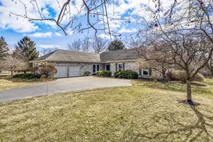 2113 Greenock St, Inverness, IL 60067 - Photo 1