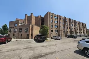 5348 N Cumberland Ave, Chicago, IL 60656 - Photo 1