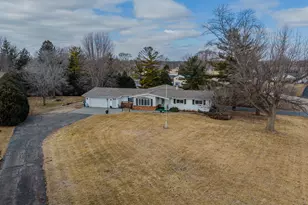 30 S Fairground Ave, Princeton, IL 61356 - Photo 1