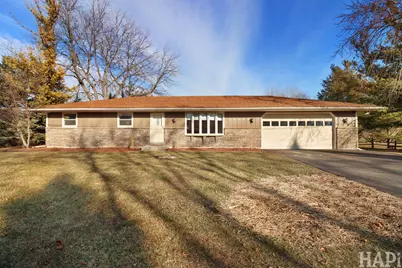 38689 N Boulevard View Avenue, Wadsworth, IL 60083 - Photo 1