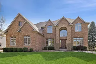 763 Twin Elms Ln, Batavia, IL 60510 - Photo 1
