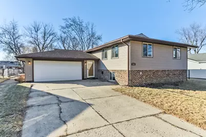 1421 Norwell Lane, Schaumburg, IL 60193 - Photo 1