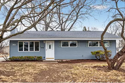 301 River Drive, Dekalb, IL 60115 - Photo 1