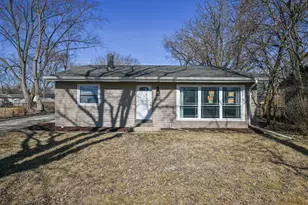 15330 Cherry Ln, Markham, IL 60428 - Photo 1