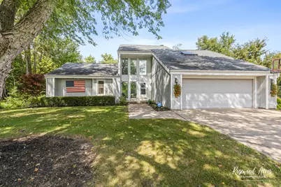 23 Birchwood Lane, Saint Anne, IL 60964 - Photo 1