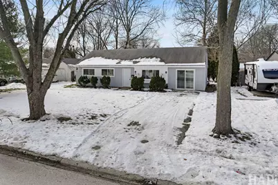 74 Paddock Street, Montgomery, IL 60538 - Photo 1
