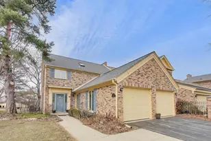 [Address not provided], Northbrook, IL 60062 - Photo 1