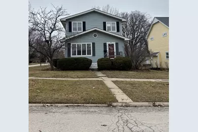 140 S Grant Street, Westmont, IL 60559 - Photo 1