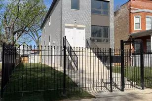 726 N Lotus Ave, Chicago, IL 60644 - Photo 1