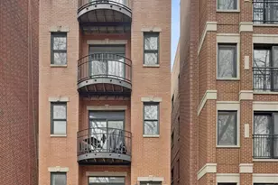 1520 N Hudson Ave, Chicago, IL 60610 - Photo 1