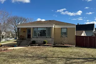 [Address not provided], Brookfield, IL 60513 - Photo 1
