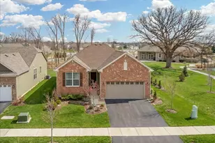 1212 Ardmoor Dr, Crystal Lake, IL 60012 - Photo 1