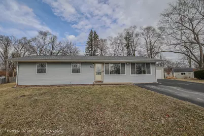640 Williams Drive, South Elgin, IL 60177 - Photo 1