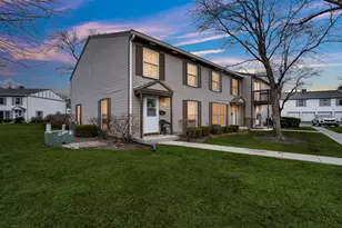 1120 Mt Vernon Ct, Wheaton, IL 60189 - Photo 1