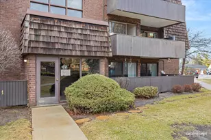 491 Timber Ridge Dr, Carol Stream, IL 60188 - Photo 1