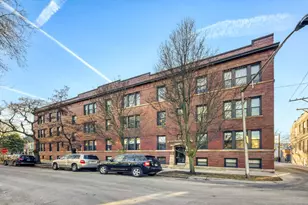 6206 N Lakewood Ave, Chicago, IL 60660 - Photo 1