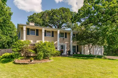 182 Blueberry Road, Libertyville, IL 60048 - Photo 1