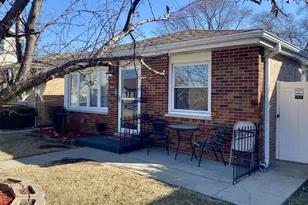 8617 Major Ave, Burbank, IL 60459 - Photo 1