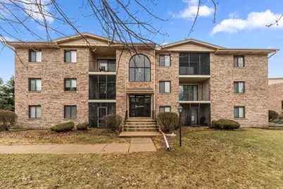 4926 134th Street #204, Crestwood, IL 60418 - Photo 1