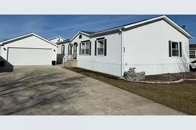 201 Begonia Drive, Matteson, IL 60443 - Photo 1