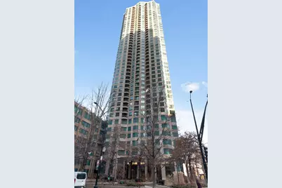 400 N La Salle Drive #2001, Chicago, IL 60654 - Photo 1