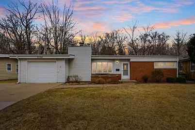 3104 15th St A Street, Moline, IL 61265 - Photo 1