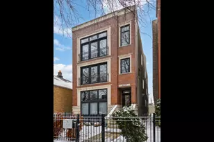 2233 N Leavitt St, Chicago, IL 60647 - Photo 1