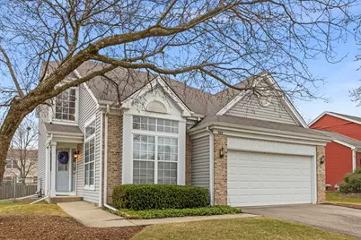 304 E Harvard Circle, South Elgin, IL 60177 - Photo 1
