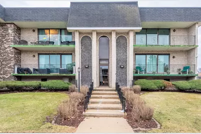 9120 S Pulaski Road #2W, Oak Lawn, IL 60453 - Photo 1