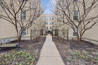 1419 W Catalpa Avenue #1N, Chicago, IL 60640 - Photo 1