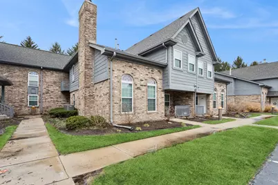 43 Foxcroft Road #43-127, Naperville, IL 60565 - Photo 1