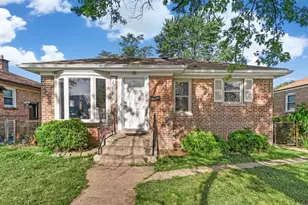 12230 S Elizabeth St, Chicago, IL 60643 - Photo 1
