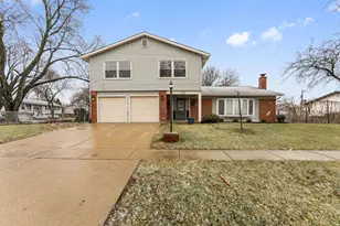 1115 Old Mill Ln, Hanover Park, IL 60133 - Photo 1