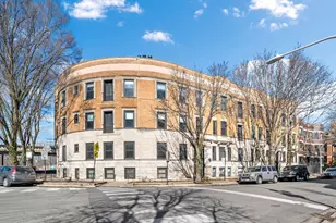 4208 N Kenmore Ave, Chicago, IL 60613 - Photo 1