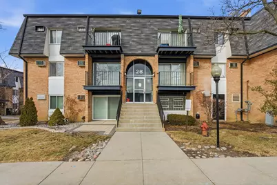 2 E Dundee Quarter Drive #B201, Palatine, IL 60074 - Photo 1