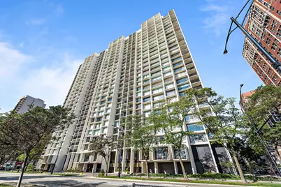 3200 N Lake Shore Drive #1010, Chicago, IL 60657 - Photo 1