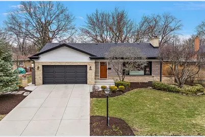 5115 Ellington Avenue, Western Springs, IL 60558 - Photo 1