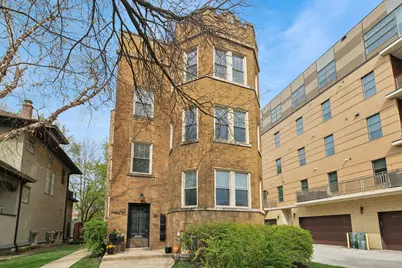 425 N Maple Avenue, Oak Park, IL 60302 - Photo 1
