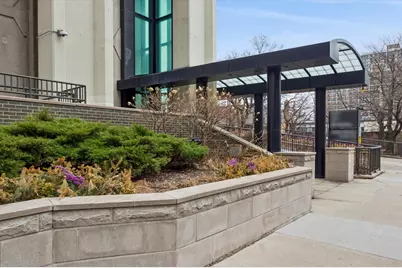 6007 N Sheridan Road #15B, Chicago, IL 60660 - Photo 1
