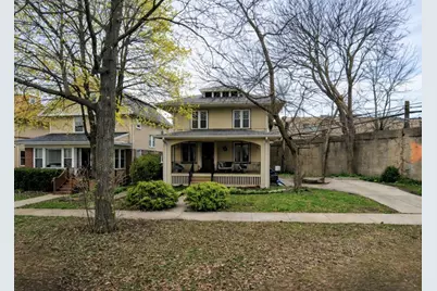 1432 W Chase Avenue, Chicago, IL 60626 - Photo 1